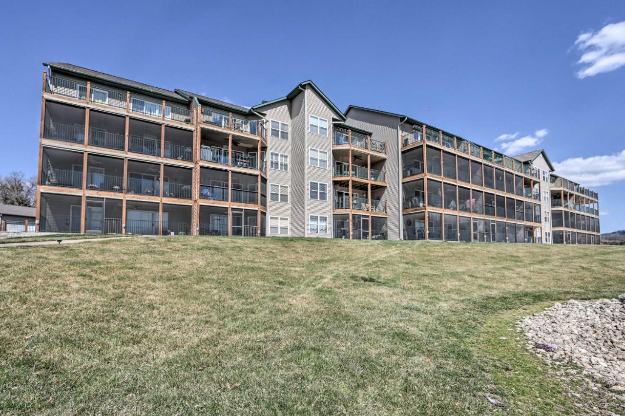 Step-Free Camdenton Condo With Boat Ramp, Dock, Slip מראה חיצוני תמונה